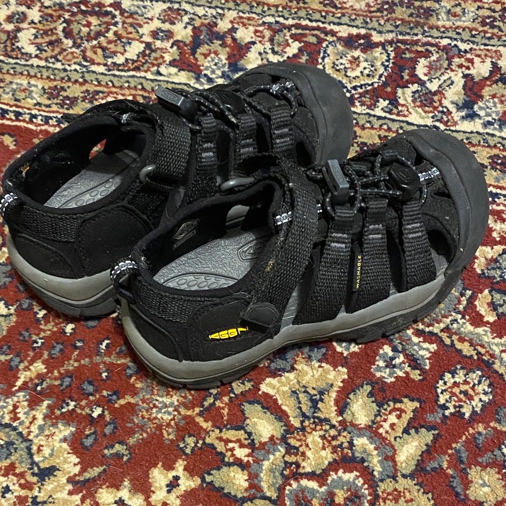 KEEN Youth Black and Gray Outdoor Sandals